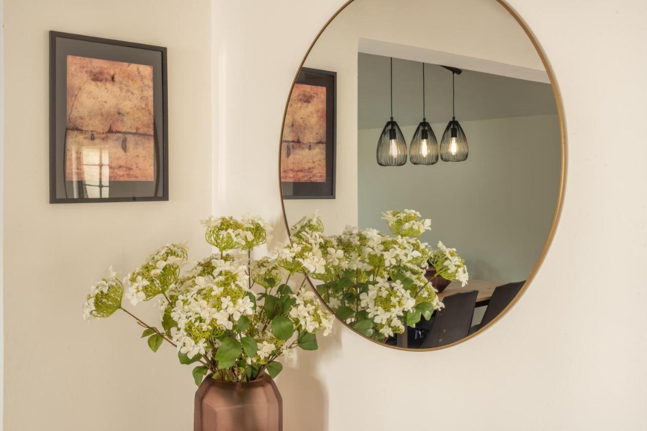 Sant'Aponal Cozy Apartment With Balcony R&R Βενετία Εξωτερικό φωτογραφία